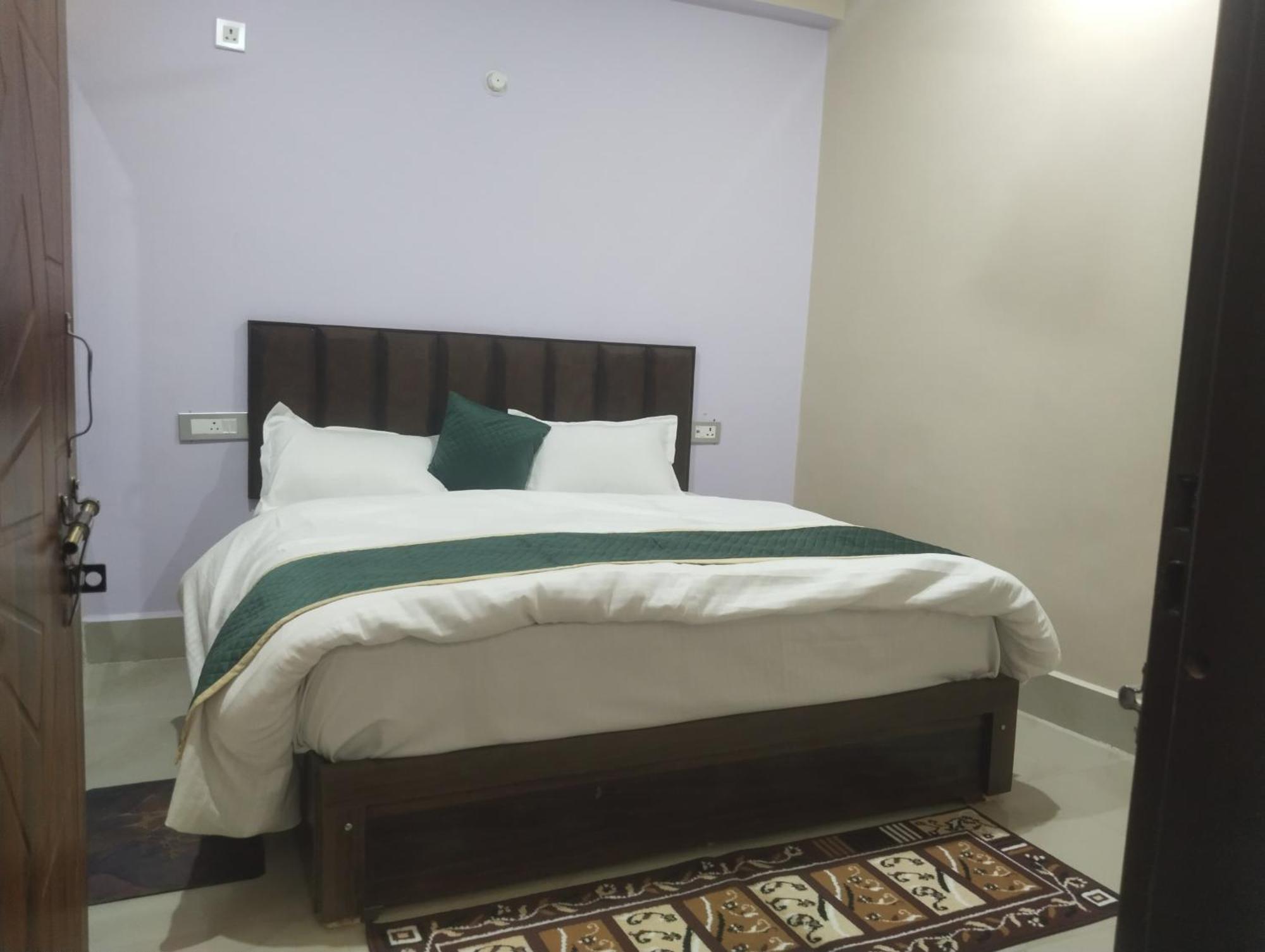Dixit Residency Hotel Vrindāvan Exterior foto