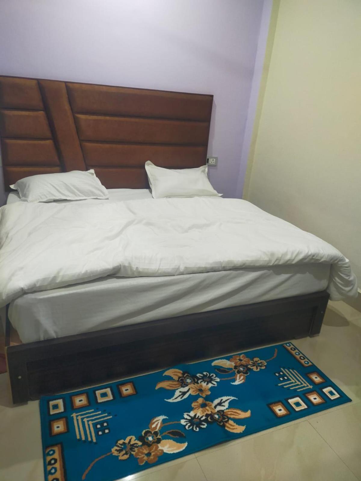 Dixit Residency Hotel Vrindāvan Exterior foto