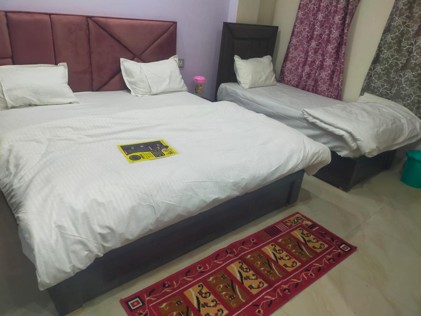 Dixit Residency Hotel Vrindāvan Exterior foto